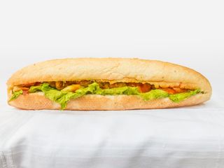 Baguette cu carne de vită