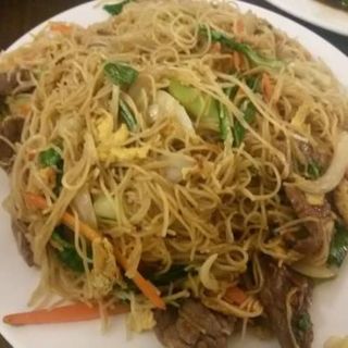 18 Fideo chinos con ternera