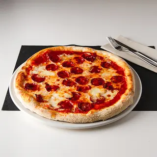 Pizza clásica diávola