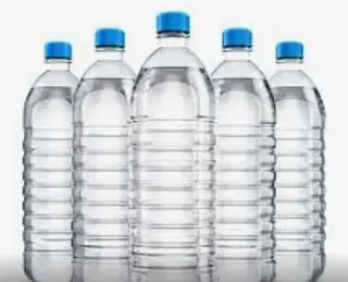 Água Mineral botella pequeña 