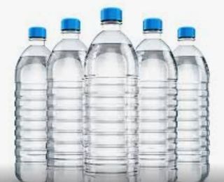 Água Mineral botella pequeña 