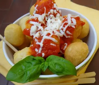 Gnocchi di pizza fritta