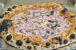 Pizza Capricciosa