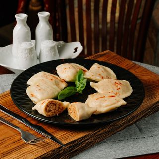 Pierogi z kurczakiem i kuskus