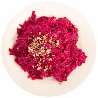 Салат "Свекольный с орехом"