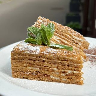 Медовик  (150г)