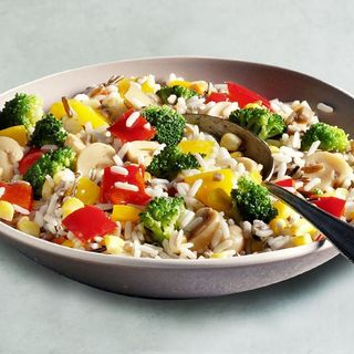 Divlja riža s povrćem i suncokretom