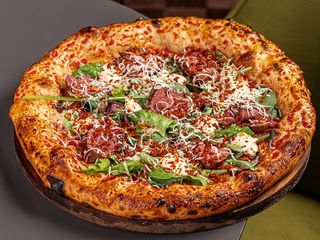 Піца з ростбіфом (635г)