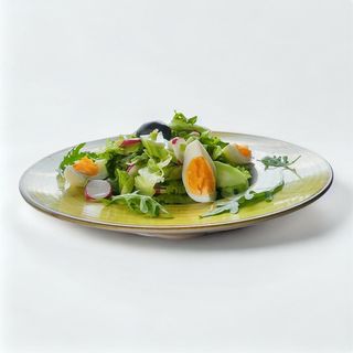 Зелена салата с яйце (400г)