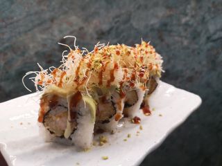 Tempura Pistacho Roll (8 Uds.)