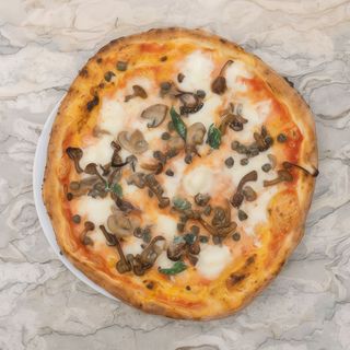 Margherita con funghi