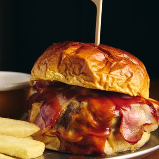 Double Cheese Burguer, 210 gms de carne madurada