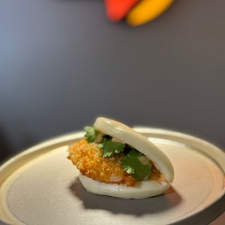 Bao de langostino crujiente