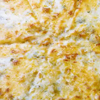 4 Cheese Pizza (M)