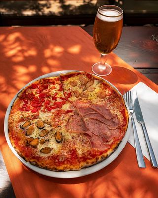 Pizza Quattro Stagnioni