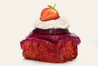 Red Velvet Roll (vegan)