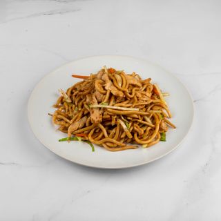 31. Pirjani domaći rezanci s tri vrste mesa