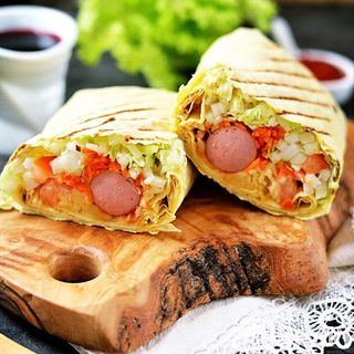 Хот-дог у лаваші з 1 сосискою (300г)