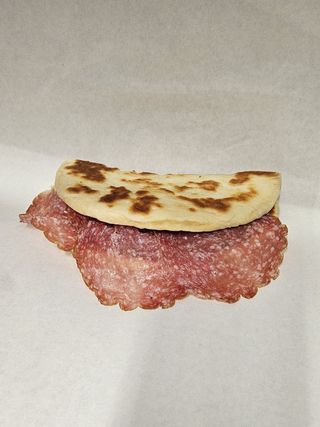 Piadina salame