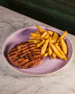 Hamburger di Manzo al Piatto 