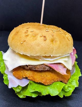 Hambúrguer Lusitana