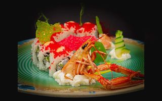 A422 - Uramaki scampi 8 pezzi