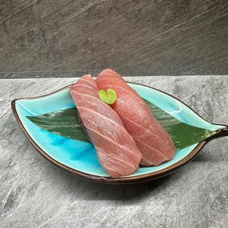 20 Nighiri black tuna