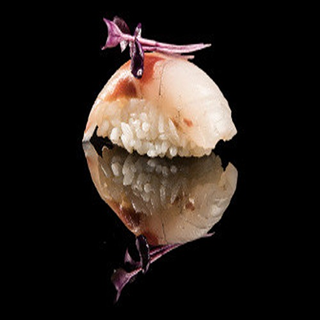 101. Nigiri suzuki