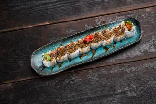 Crispy salmon roll