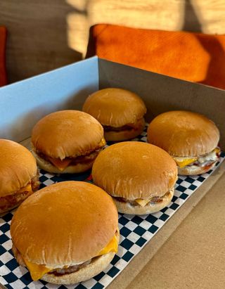 Бокс міні ЧИЗБУРГЕР