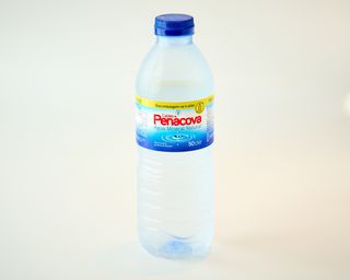 Água sem gás
