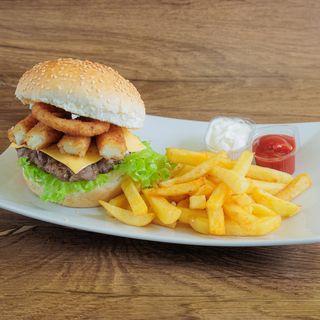 Burger house i pomfrit