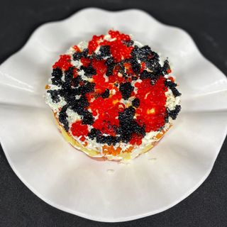 Салат с сёмгой