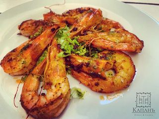 Скариди с чесън и зехтин (150г)