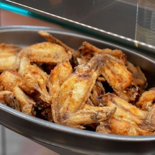 Ración De Alitas Al Ajillo (12 Uds.)