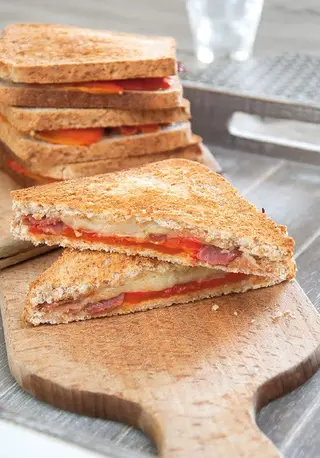 Croque Fromage Rouge