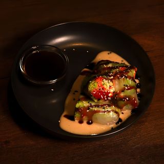 Спрінг Рол з лососем (120г)