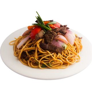 Tallarín Saltado De Carne
