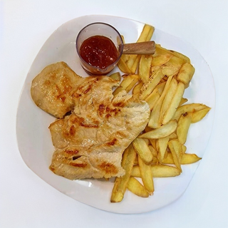 Pileći file sa žara