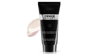 Ingrid mineral silk tečni puder 280