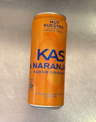 Kas Naranja lata 330ml.