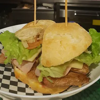 Prego no Pão Plus