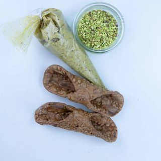 Kit para hacer cannoli medianos de Pistacho  - 8 piezas