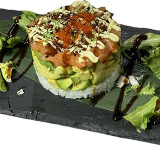 -A51-Tartar de salmón