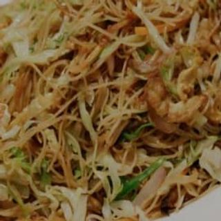 227 Spaghetti di riso con verdure 