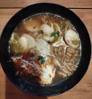 Рамьон с оризов кейк (500г)