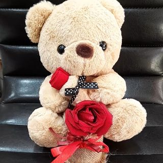 Bear & red rose
