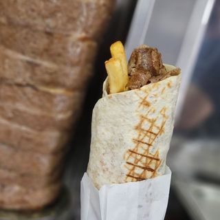 Rollo duży z frytkami wołowo-baranie