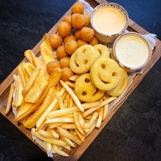 Дошка з картопляних снеків, 400 г/40 г/ 40 г