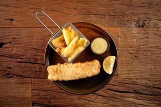 FISH & CHIPS